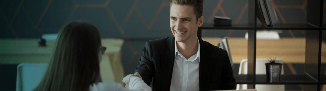 Cómo empezar tu carrera en una empresa líder